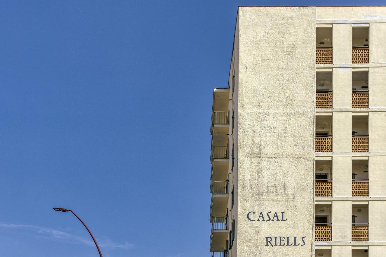 Апартаменты Casal Riells Ля Эскала Экстерьер фото
